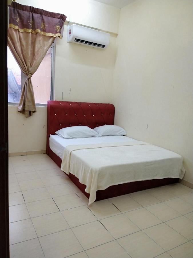 COZY Homestay KTCC Mall Pantai Batu Burok HSNZ 3BR Pangsapuri Ladang Gemilang 1 by NadiHome Kuala Terengganu Bagian luar foto