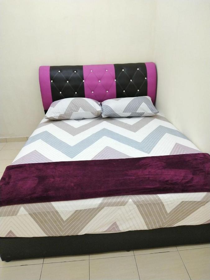 COZY Homestay KTCC Mall Pantai Batu Burok HSNZ 3BR Pangsapuri Ladang Gemilang 1 by NadiHome Kuala Terengganu Bagian luar foto