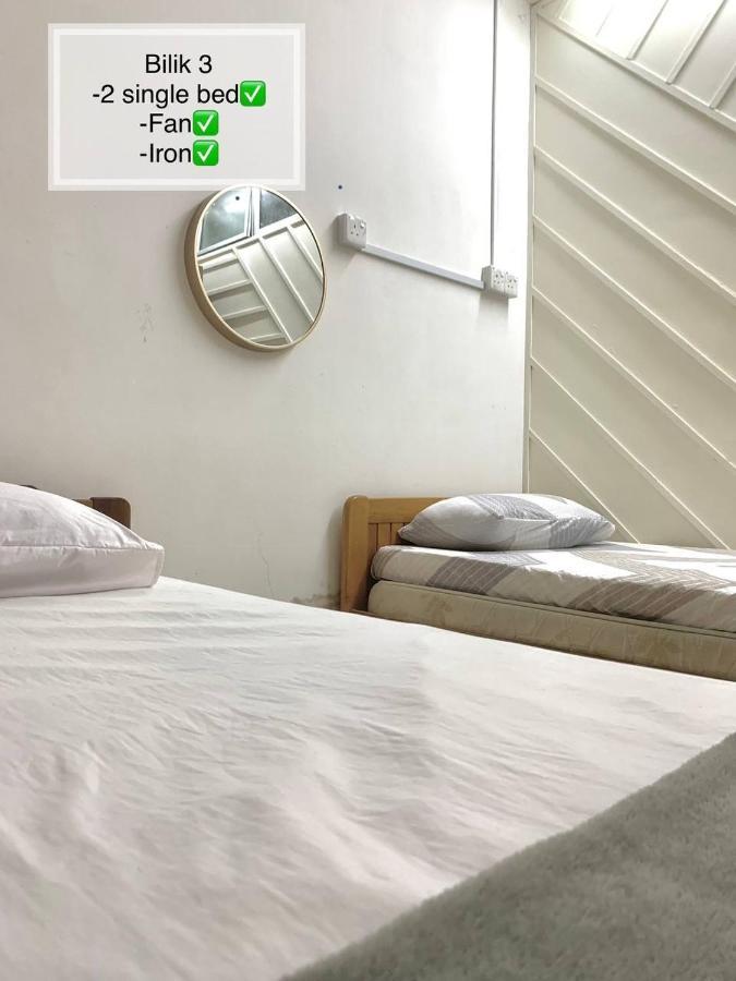 COZY Homestay KTCC Mall Pantai Batu Burok HSNZ 3BR Pangsapuri Ladang Gemilang 1 by NadiHome Kuala Terengganu Bagian luar foto